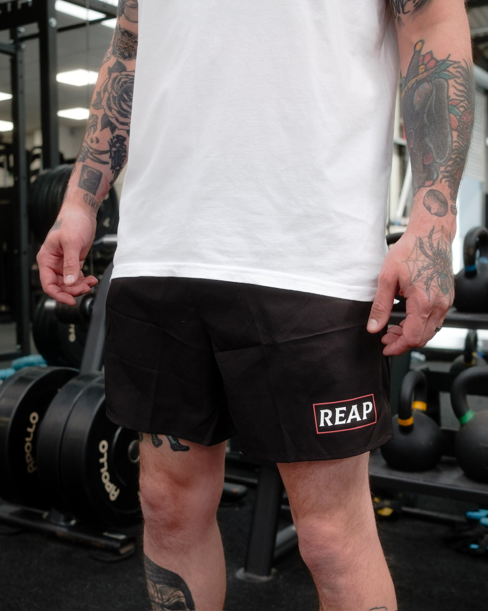 black reap gym shorts with zip pockets